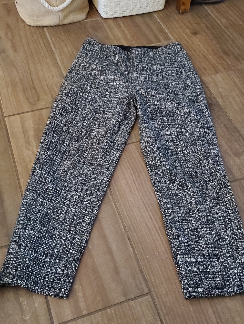 Liverpool Women's Black and White  Dress Pants